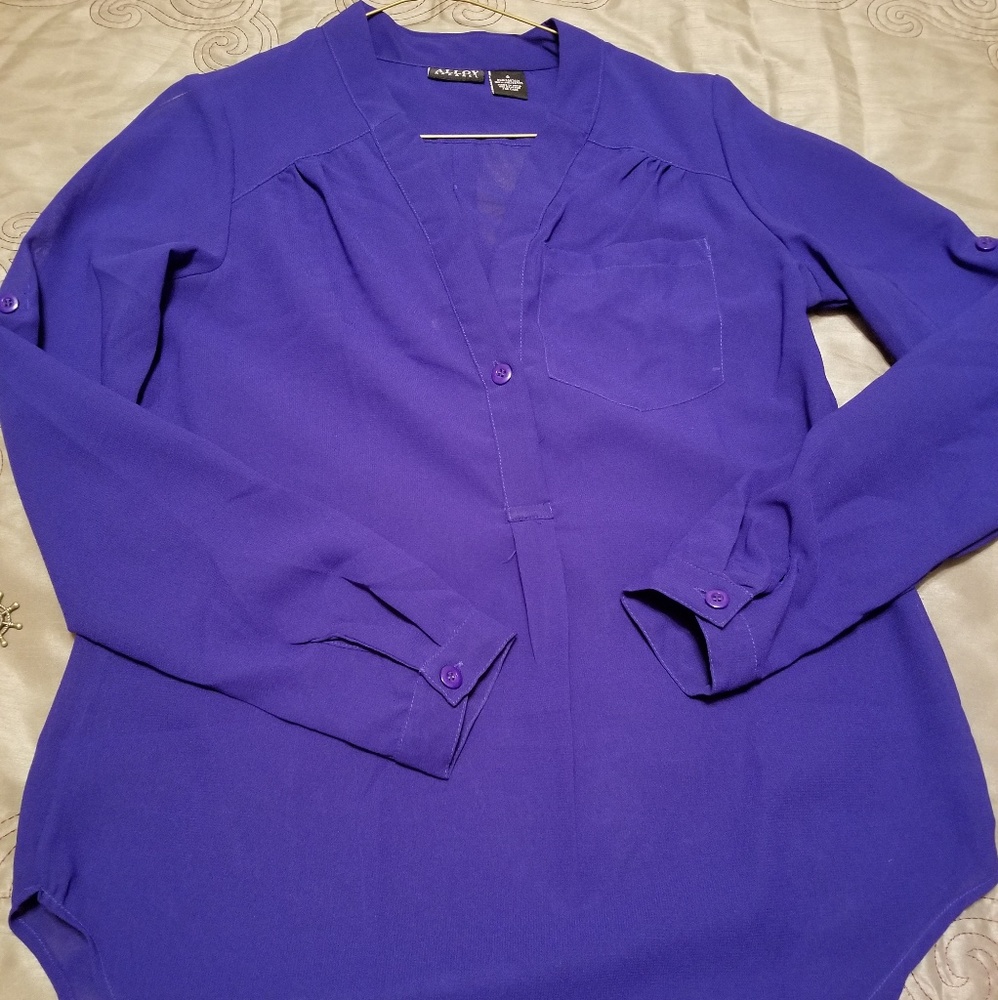 Alloy Women's Small Shealth Blouse